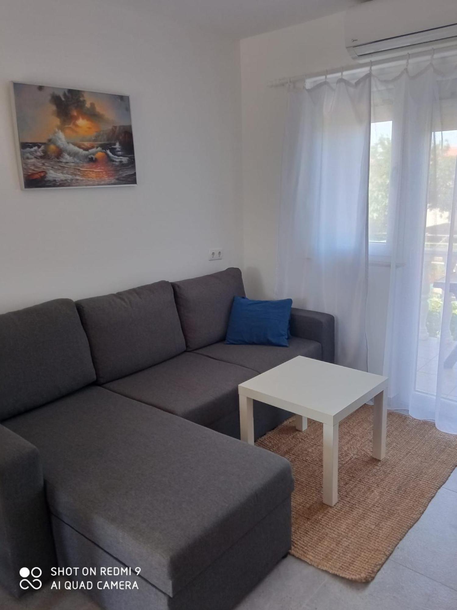 Apartments Max Vir Quarto foto